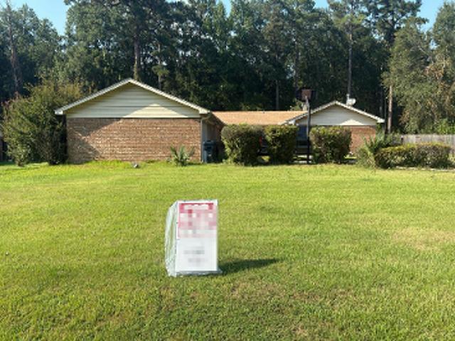 N Pinewood Dr
