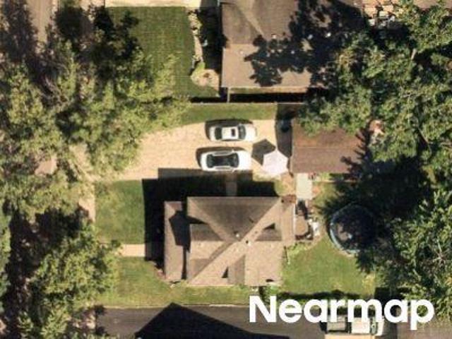 N Pine Ave