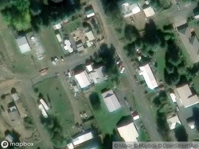 N Pine St