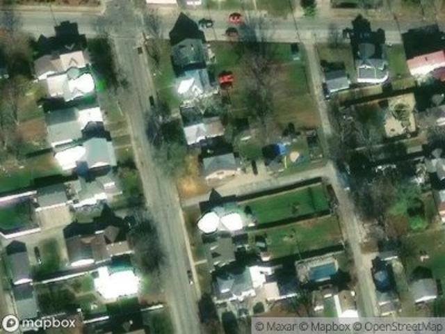 N Plum St
