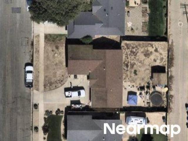 N Poppy St