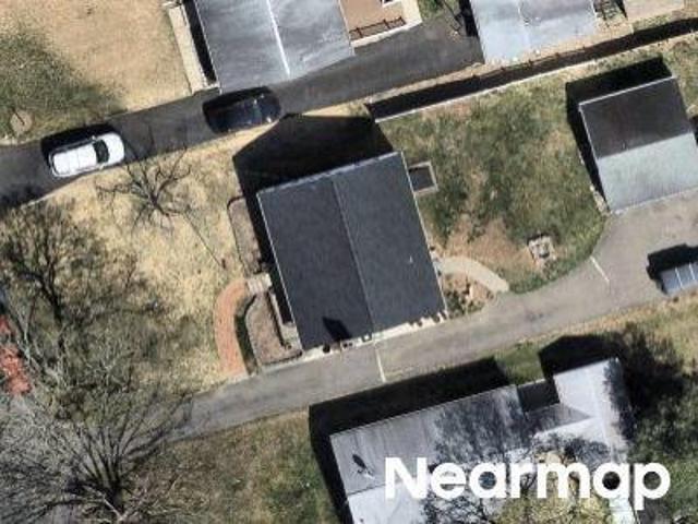 N Prospect St