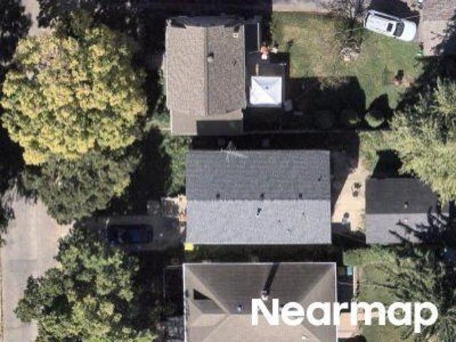 N Raynor Ave