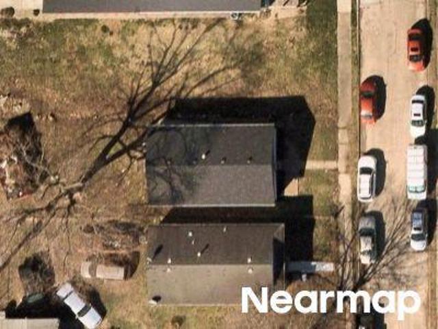 N Reisner St