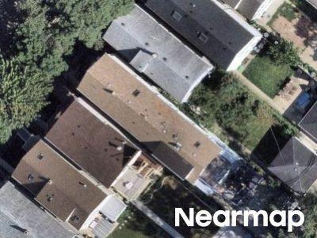 N Ridgeway Ave