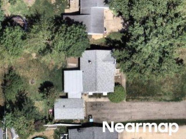 N Ridgeway Dr