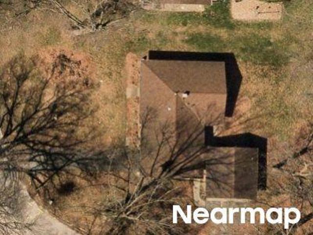 N Riverlawn Dr