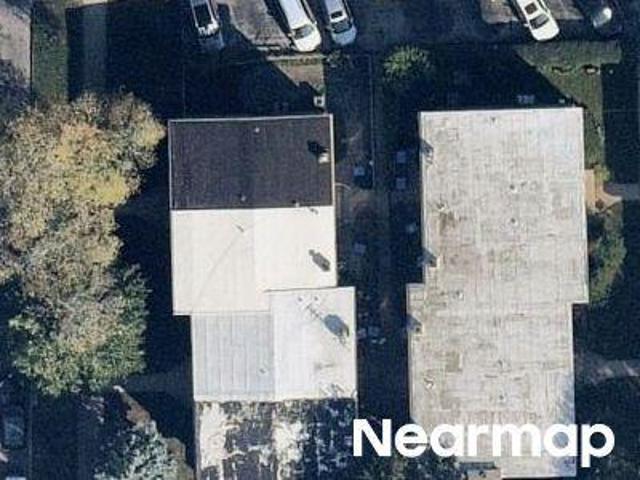 N Rockwell St
