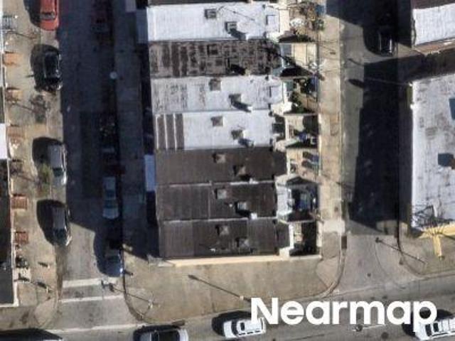 N Robinson St