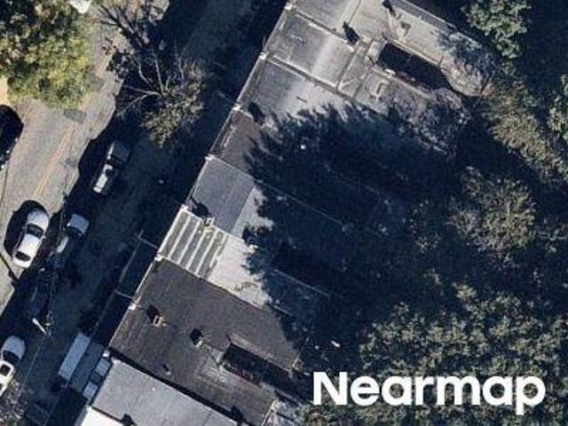 N Rodney St