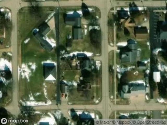 N Stanton St