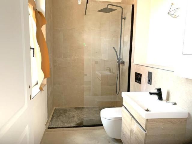 N Steinbühl: Erstbezug! Schön & hell: 3 Zi Whg 1.OG m.A., Balkon, Einbauküche, Kühlung, Stpl