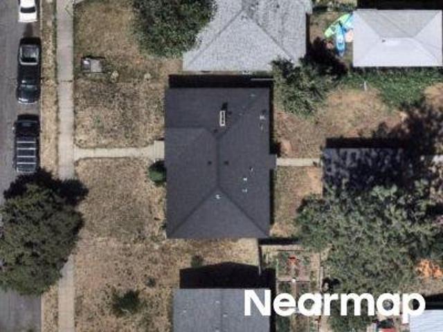 N Stevens St