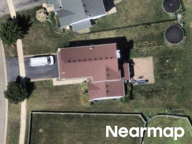 N Stratford Ln