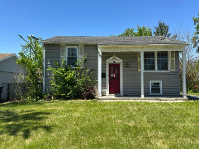 N Sycamore Ln