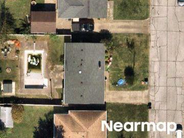 N Saint James Blvd