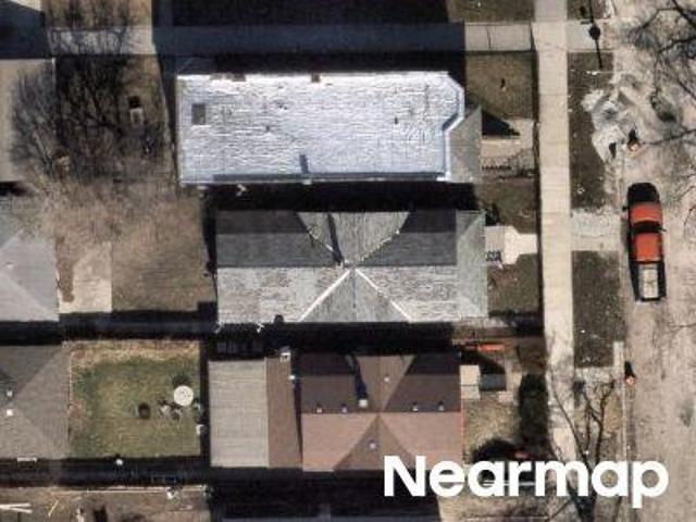 N Saint Louis Ave
