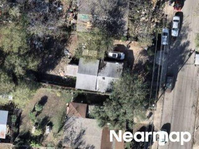 N San Ignacio Ave