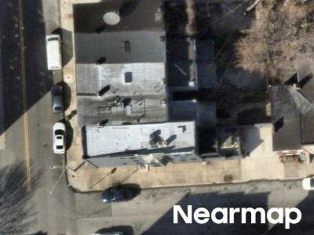 N Schroeder St
