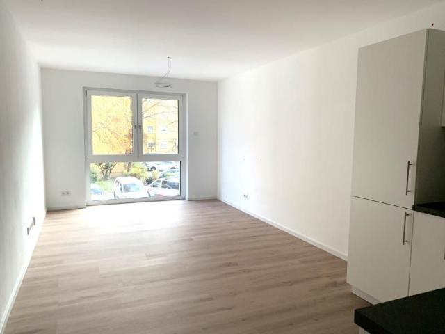 N Schweinau: Erstbezug! Schöne, kleine 1,5 Zi Whg. 3.OG mit EBK, HWR und Aufzug