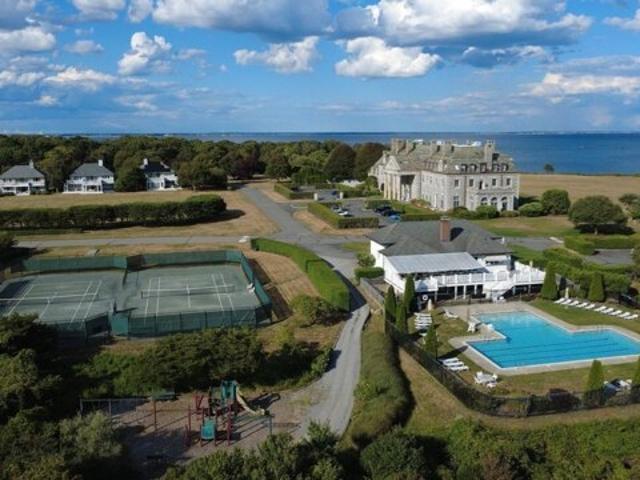 N Shore Dr Unit,dartmouth, Condo For Sale