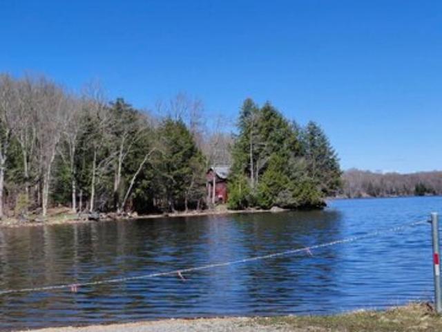 N Shore Peck Lk, Gloversville, Home For Sale