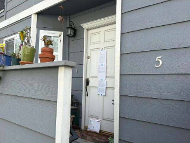N Sierra Bonita Ave Apt 5