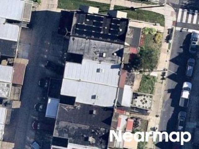 N Smedley St