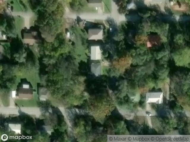 N Spruce St