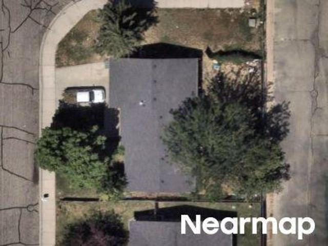 N Tall Pine Pl