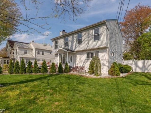 N Th St, Kenilworth, Home For Sale