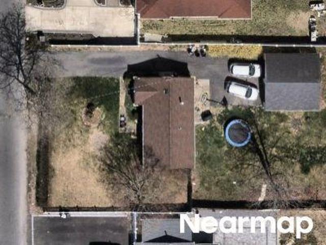 N Thompson Dr