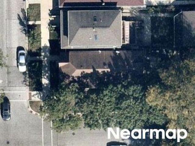 N Tripp Ave