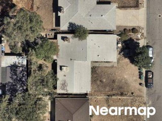 N Valley Dr
