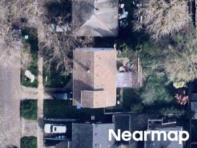 N Van Houten Ave