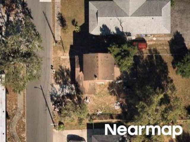 N Vermont Ave