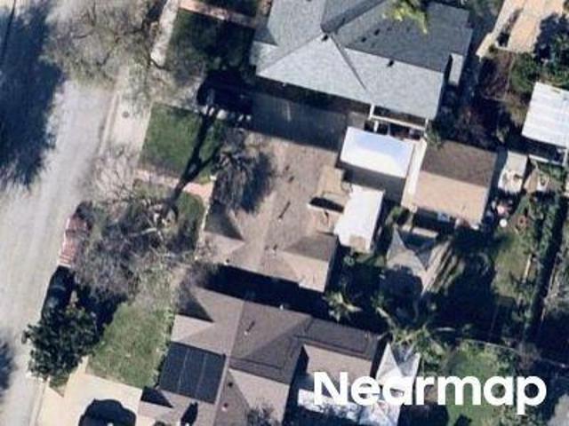 N Victoria Ave