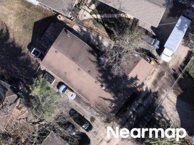 N Villa Ln