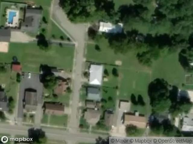 N Walker St