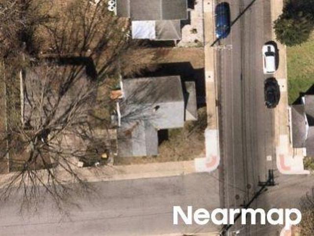 N Washington St