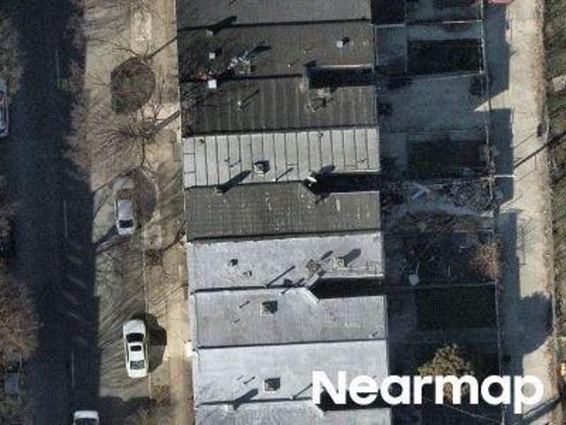 N Washington St