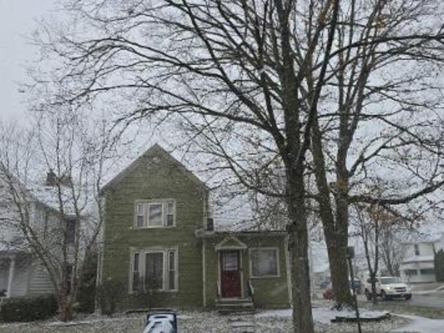 N Wayne St