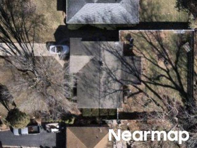 N Weston Ave