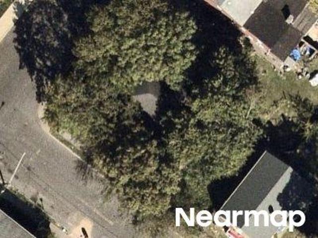 N Willow St