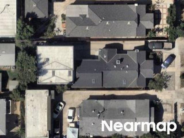 N Wilton Pl