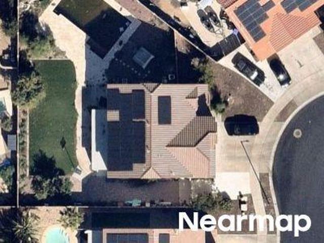 N 141st Dr