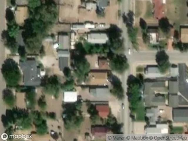 N 15th St