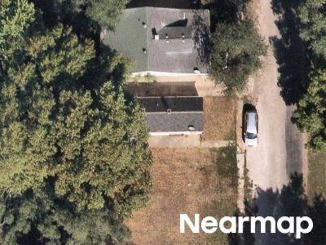 N 15th St