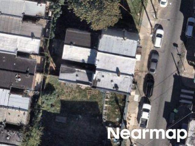 N 16th St