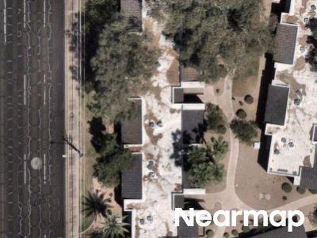 N 16th St